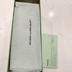 Brand new Off-White Jelly Sandals